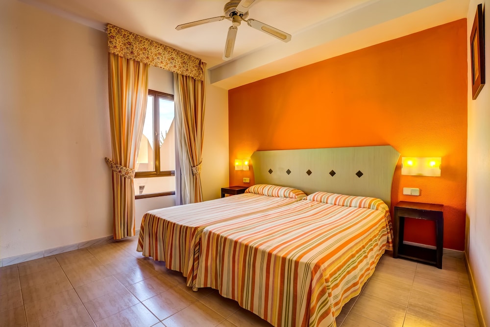 SBH Taro Beach Hotel — Hotel rooms in Costa Calma, Canary Islands