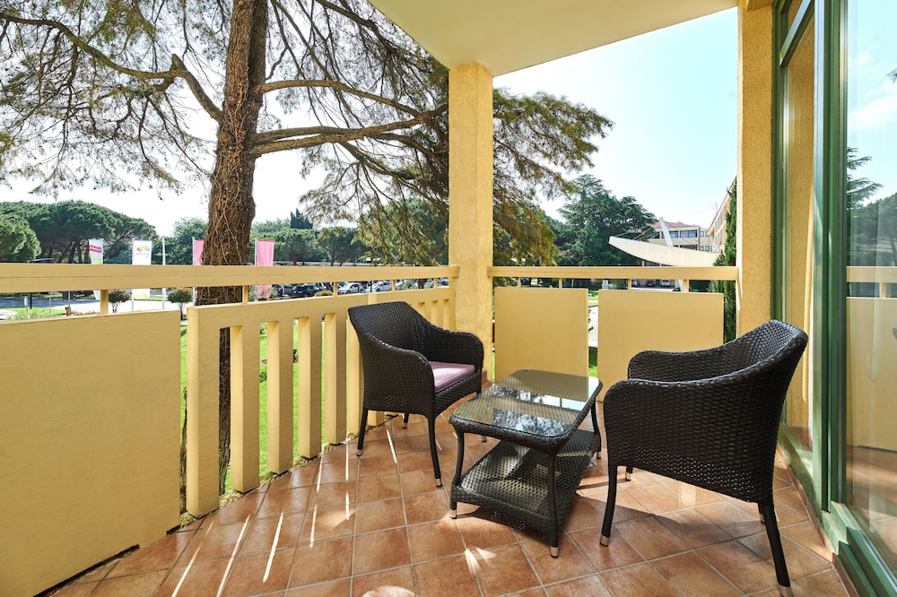 Hotel Aurora Plava Laguna — View in Umag, Istria