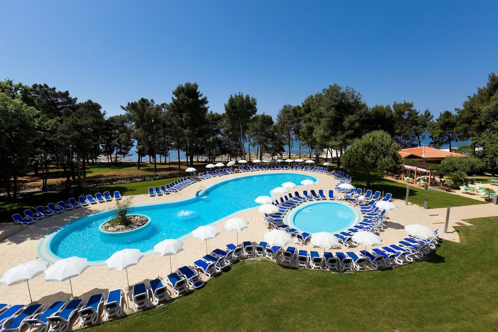 Hotel Aurora Plava Laguna — Main photo in Umag, Istria