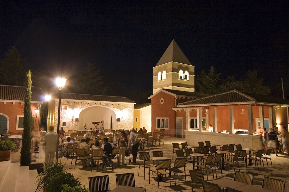 Hotel Garden Istra Plava Laguna — Restaurant & bars in Umag, Istria