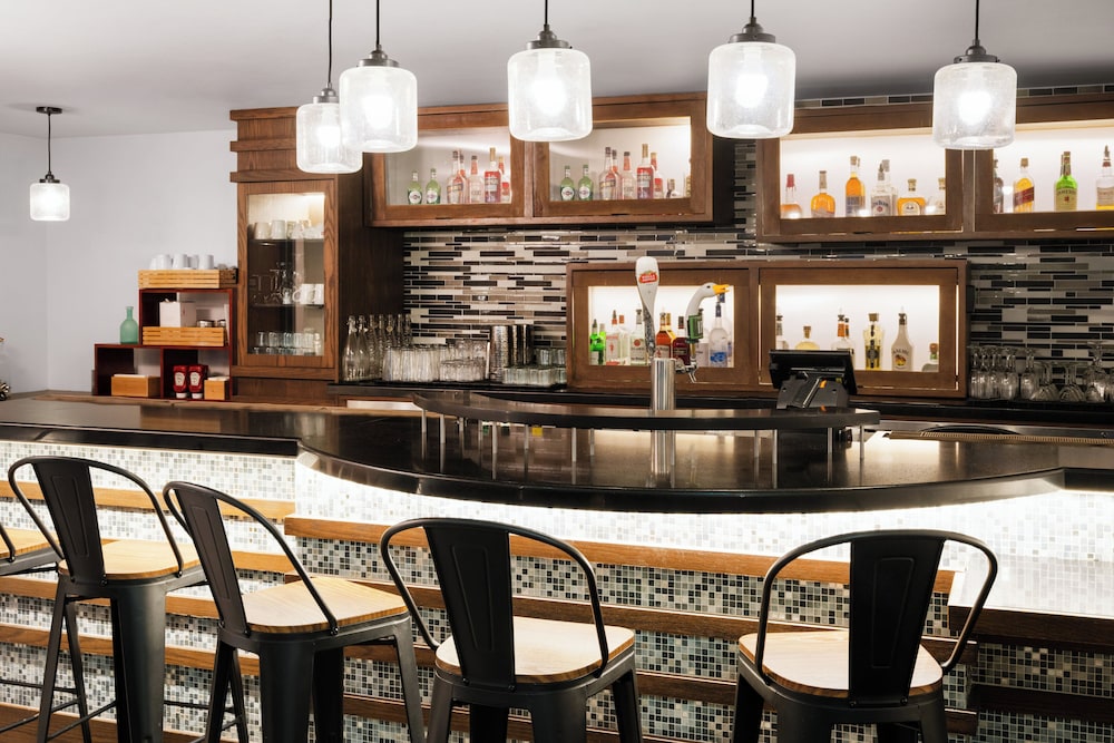 EVEN Hotel New York - Times Square South by IHG — Restaurant & bars in New York City, New York State