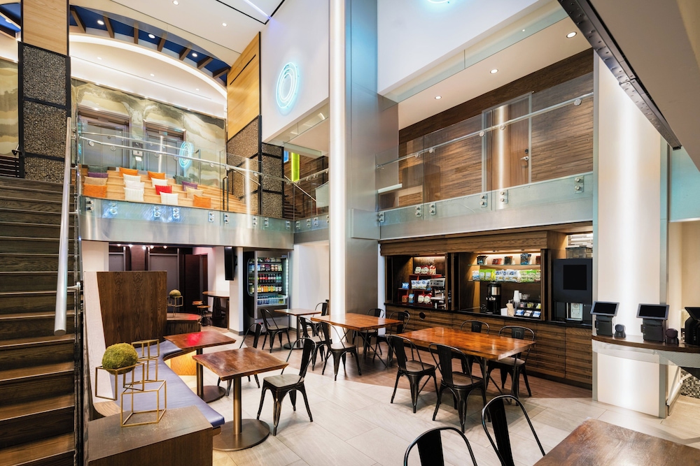 EVEN Hotel New York - Times Square South by IHG — Restaurant & bars in New York City, New York State
