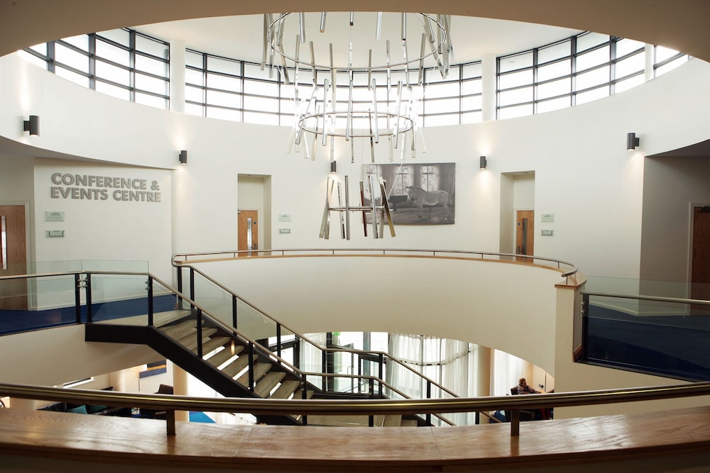 Clayton Hotel Liffey Valley — Hotel building in Dublin, Dublin City