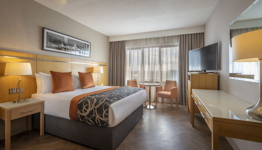 Clayton Hotel Liffey Valley — Hotel rooms in Dublin, Dublin City