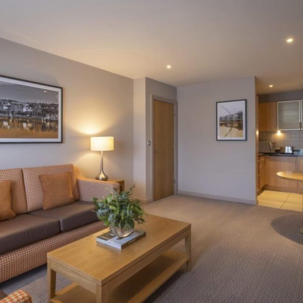 Clayton Hotel Liffey Valley — Hotel rooms in Dublin, Dublin City
