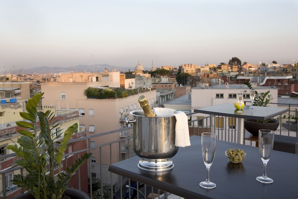 Grand Hotel Tiberio — Hotel rooms in Rome, Lazio