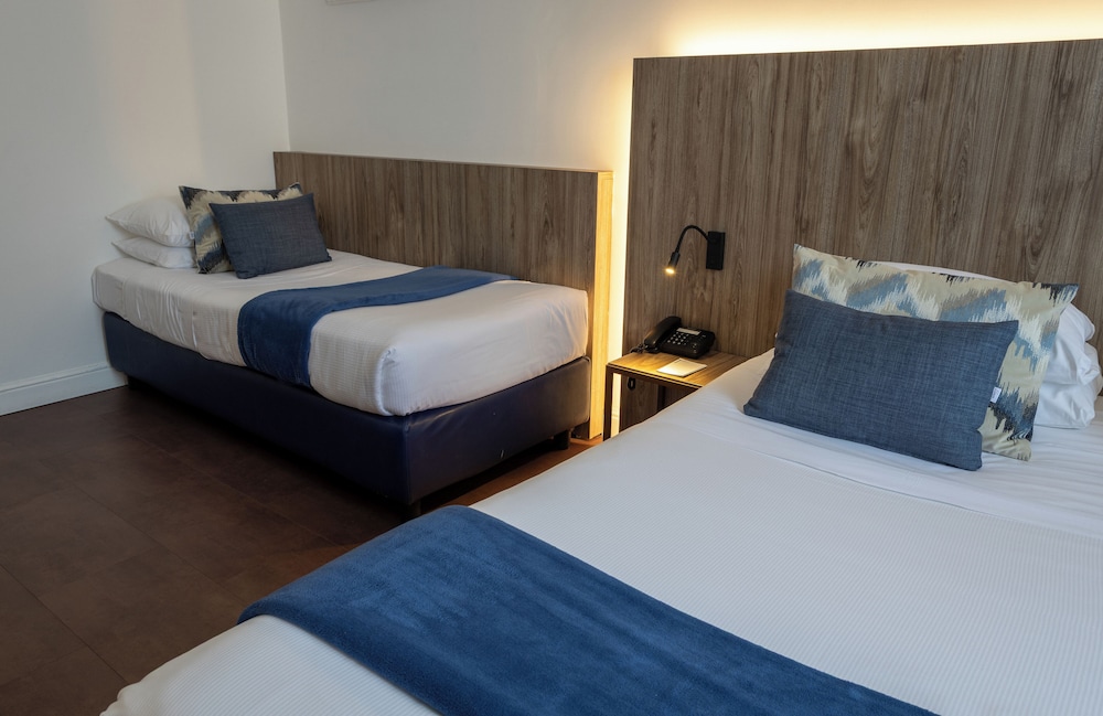 Grand Hotel Tiberio — Hotel rooms in Rome, Lazio