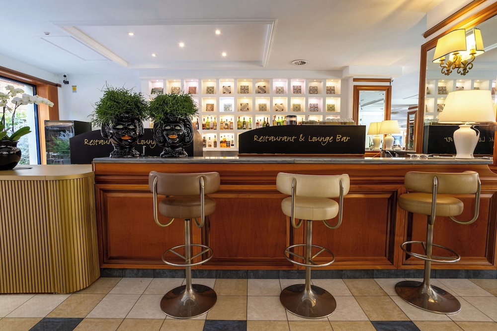 Grand Hotel Tiberio — Restaurant & bars in Rome, Lazio