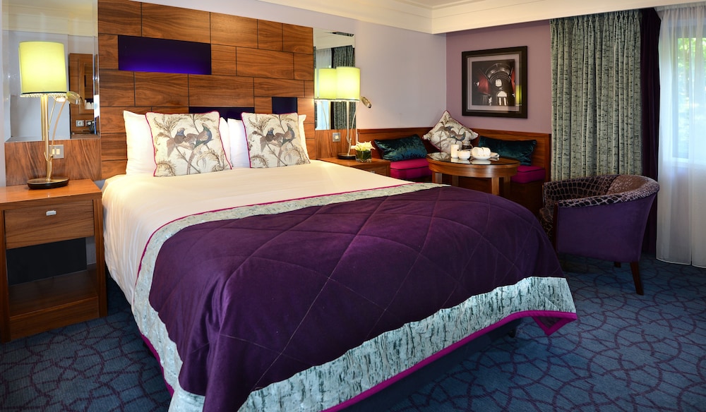 Clontarf Castle Hotel — Hotel rooms in Dublin, Dublin City