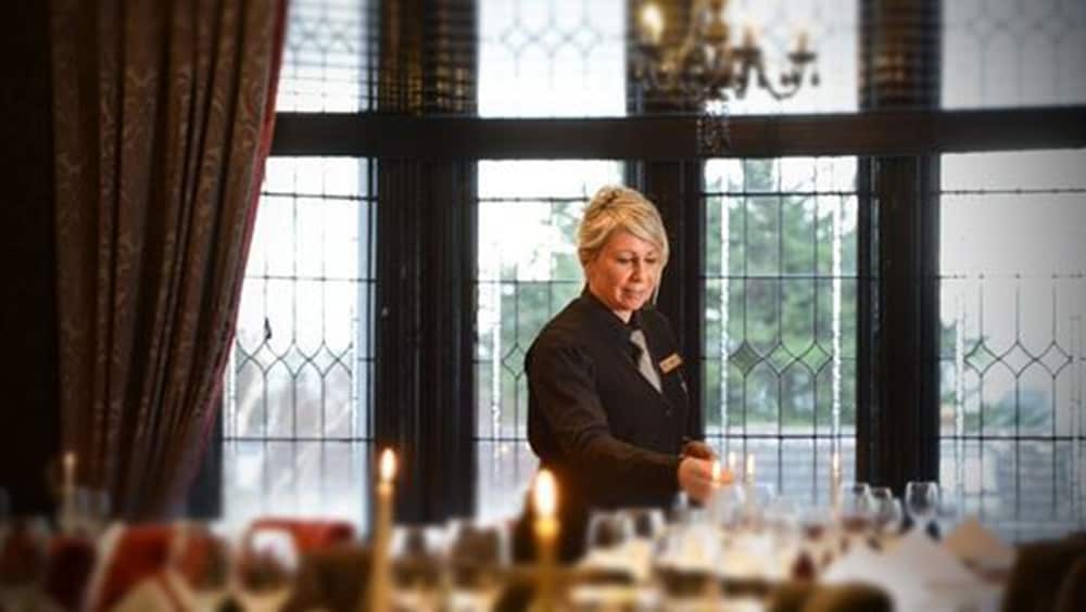 Clontarf Castle Hotel — Restaurant & bars in Dublin, Dublin City