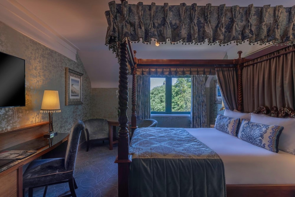 Clontarf Castle Hotel — Hotel rooms in Dublin, Dublin City
