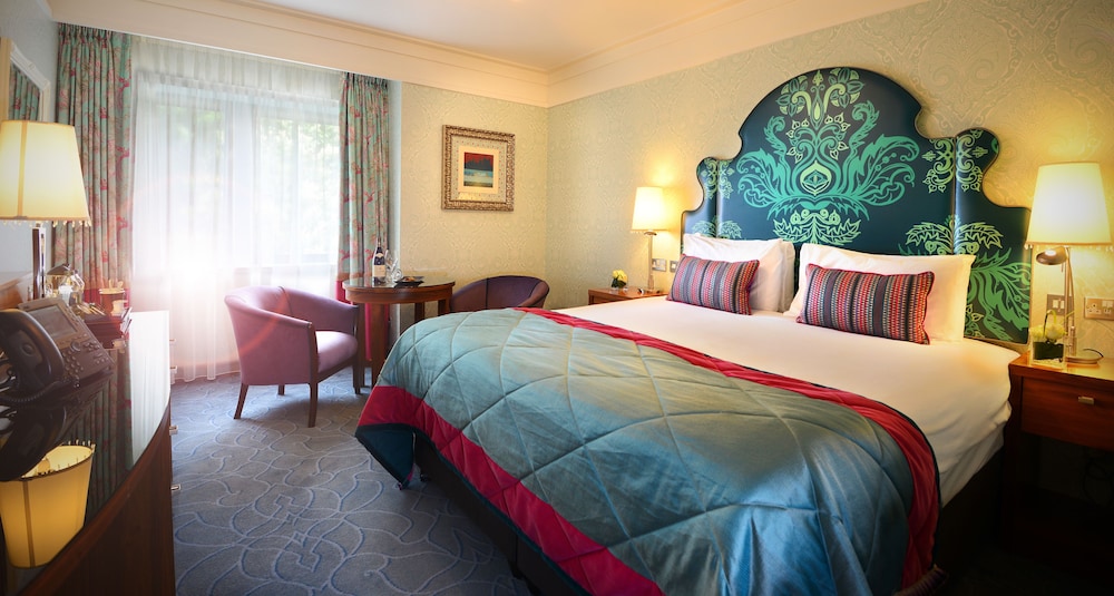 Clontarf Castle Hotel — Hotel rooms in Dublin, Dublin City