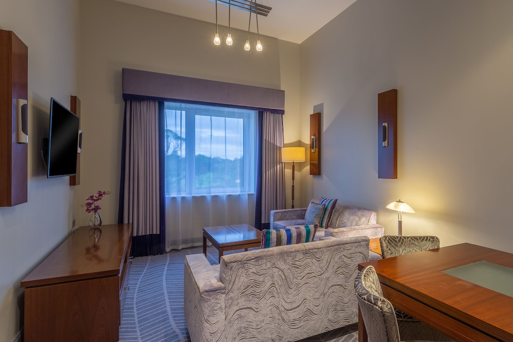 Crowne Plaza Dublin Airport by IHG — Hotel rooms in Dublin, Dublin City
