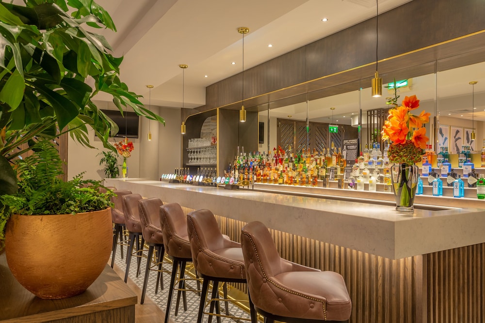 Crowne Plaza Dublin Airport by IHG — Restaurant & bars in Dublin, Dublin City