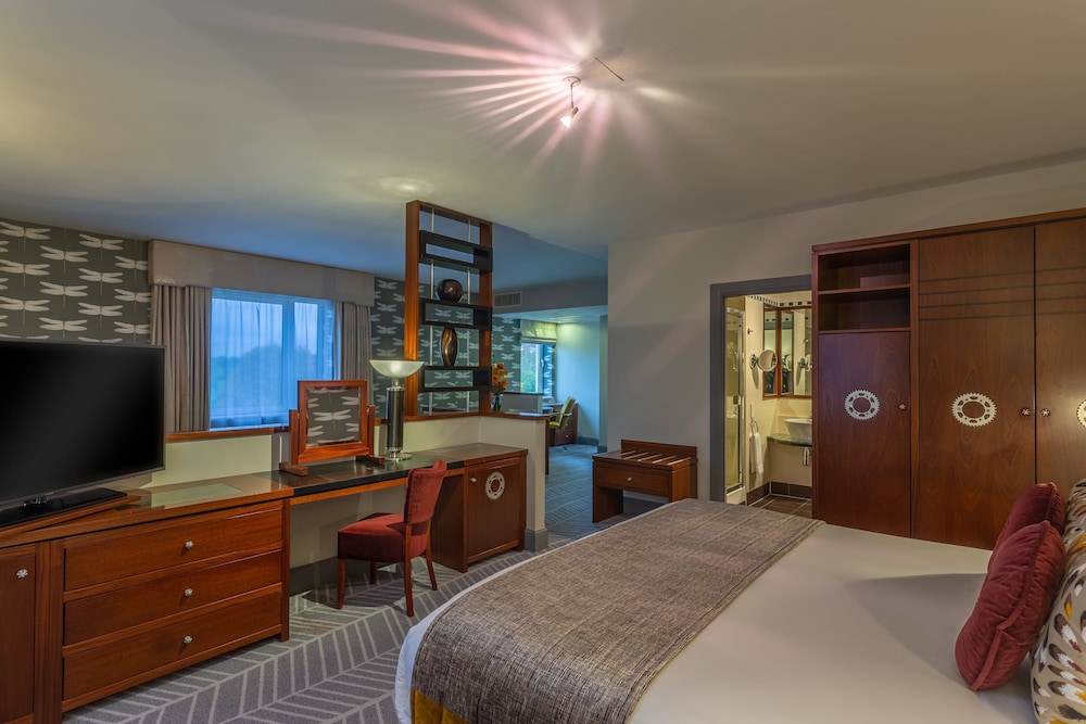 Crowne Plaza Dublin Airport by IHG — Hotel rooms in Dublin, Dublin City