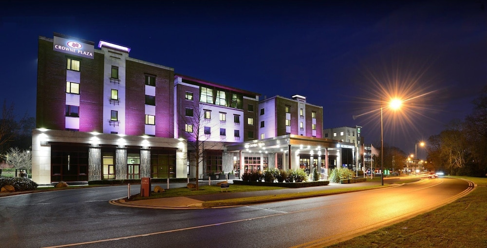 Crowne Plaza Dublin Airport by IHG — Hotel building in Dublin, Dublin City