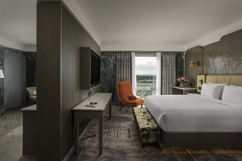 Crowne Plaza Hotel Blanchardstown by IHG — Hotel rooms in Dublin, Dublin City
