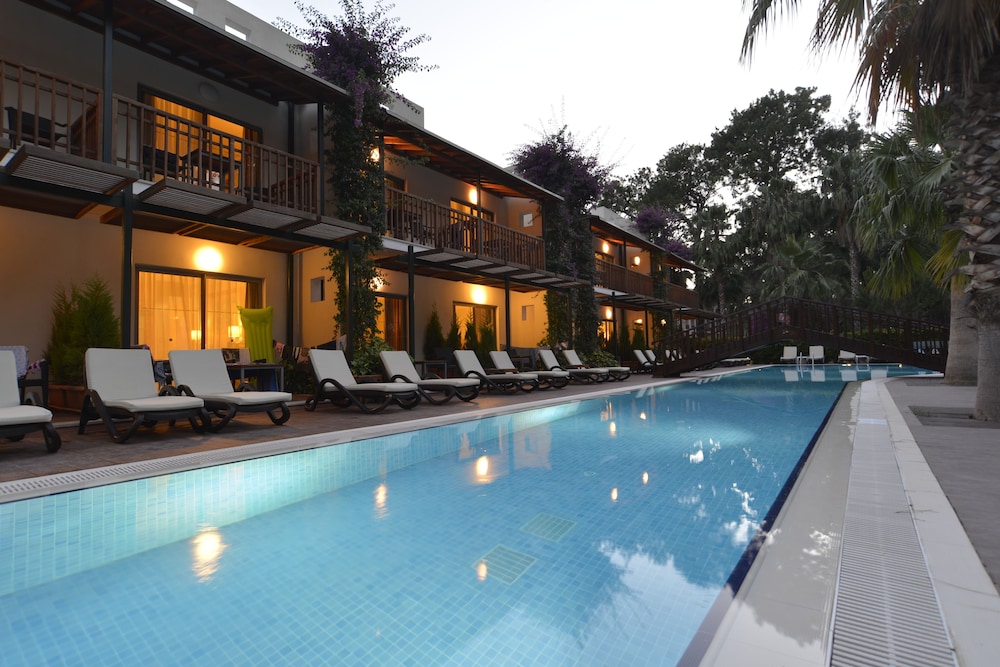 Turquoise Hotel - All Inclusive — Swimming pool in Side
