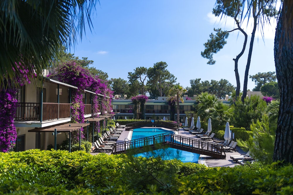 Turquoise Hotel - All Inclusive — Swimming pool in Side