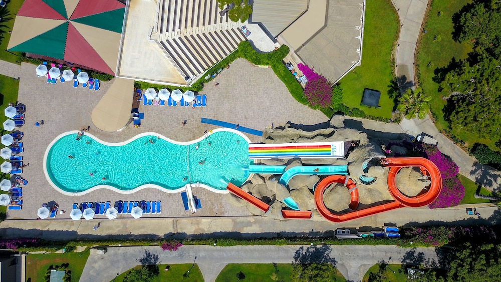 Turquoise Hotel - All Inclusive — Swimming pool in Side