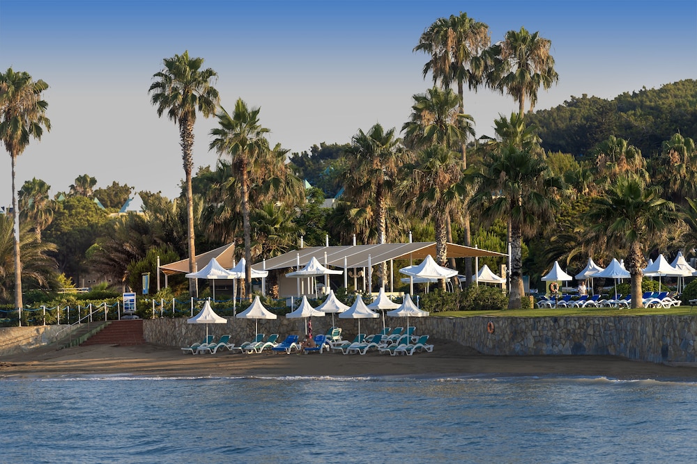 Turquoise Hotel - All Inclusive — Beach in Side