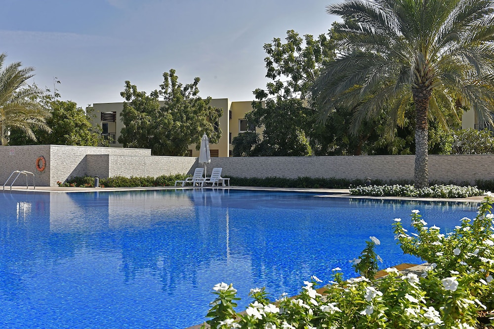 Jannah Hotel Apartments & Villas — Swimming pool in Ras al Khaimah