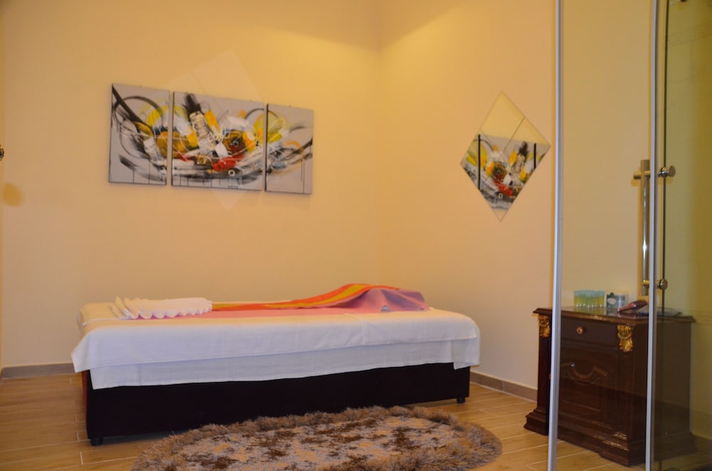 Jannah Hotel Apartments & Villas — Hotel rooms in Ras al Khaimah