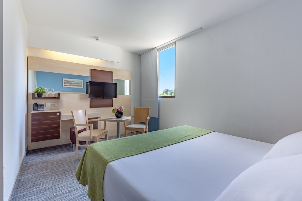 Valamar Diamant Hotel — Hotel rooms in Poreč, Istria