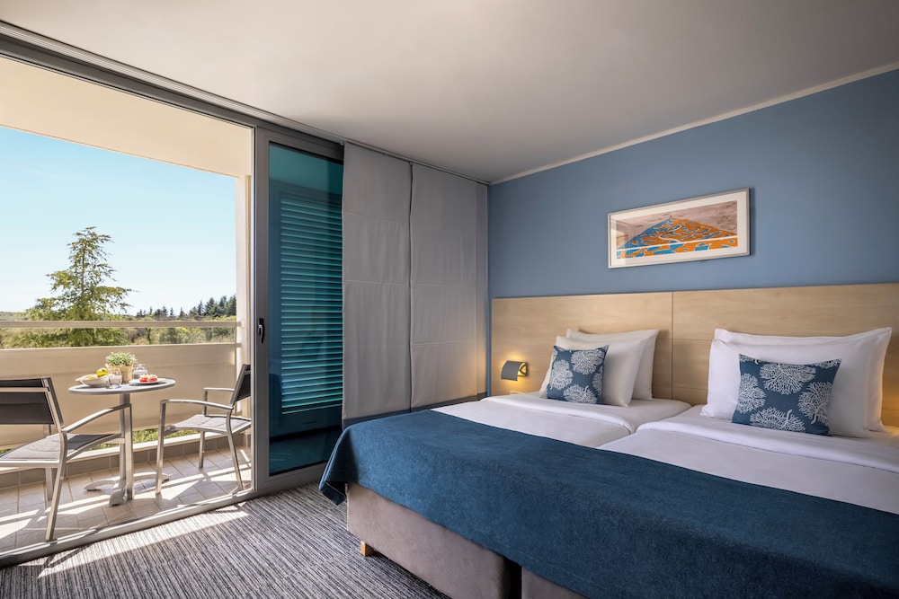 Valamar Diamant Hotel — Hotel rooms in Poreč, Istria
