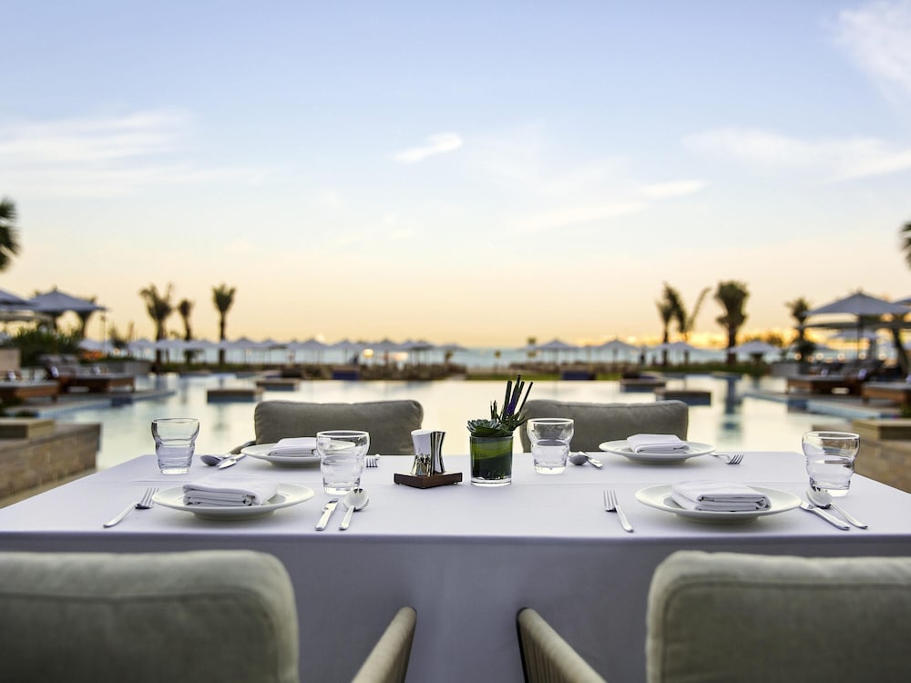 Rixos Premium Dubai JBR — Restaurant & bars in Dubai
