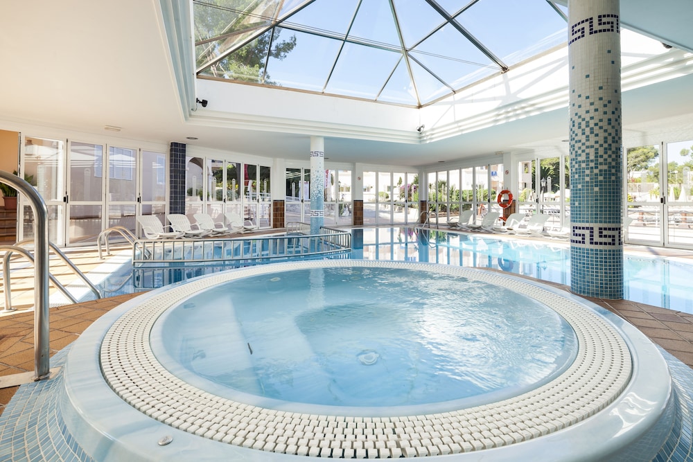 Invisa Hotel Club Cala Blanca — Swimming pool in Santa Eulalia, Balearic Islands