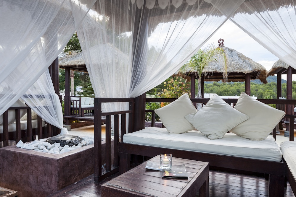 Invisa Hotel Club Cala Blanca — Beach in Santa Eulalia, Balearic Islands
