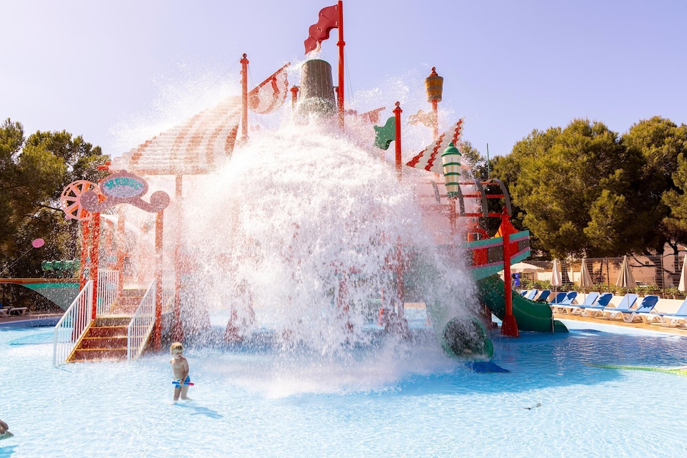 Invisa Hotel Club Cala Blanca — Swimming pool in Santa Eulalia, Balearic Islands