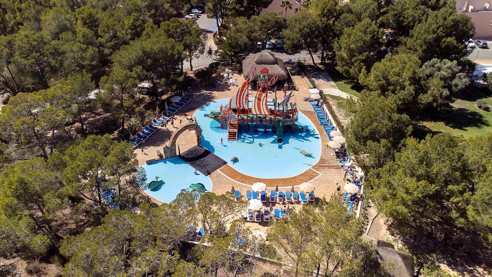 Invisa Hotel Club Cala Blanca — Swimming pool in Santa Eulalia, Balearic Islands