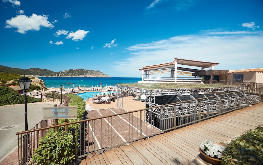 Invisa Hotel Club Cala Blanca - zdjęcie 4