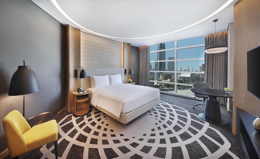 DoubleTree by Hilton Dubai - Business Bay — Hotel rooms in Dubai