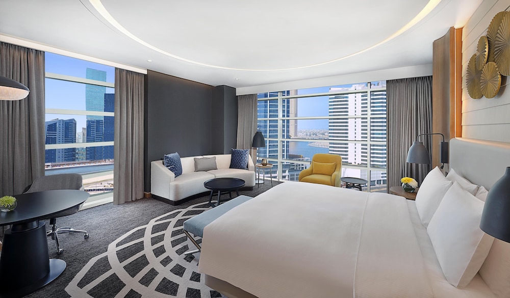 DoubleTree by Hilton Dubai - Business Bay — Hotel rooms in Dubai
