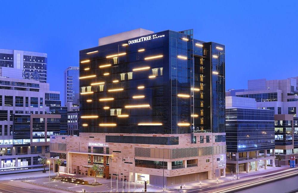 DoubleTree by Hilton Dubai - Business Bay — Hotel building in Dubai