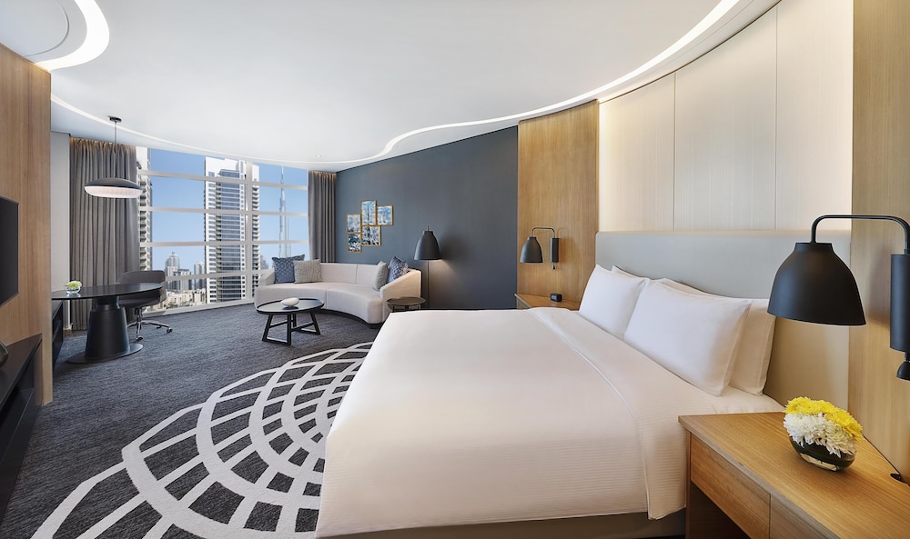 DoubleTree by Hilton Dubai - Business Bay — Hotel rooms in Dubai