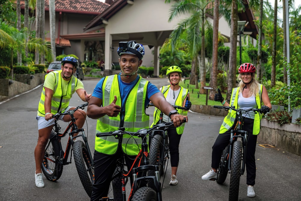 Royal Palms Beach Hotel — Sports & recreation in Wadduwa
