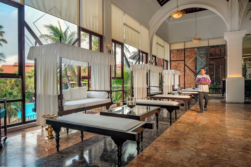 Royal Palms Beach Hotel — Spa in Wadduwa