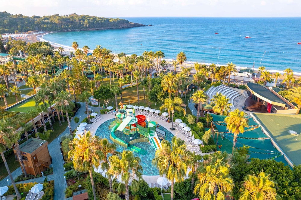 Arycanda Kirman Premium - Ultra All Inclusive — Attractions for children in Okurcalar