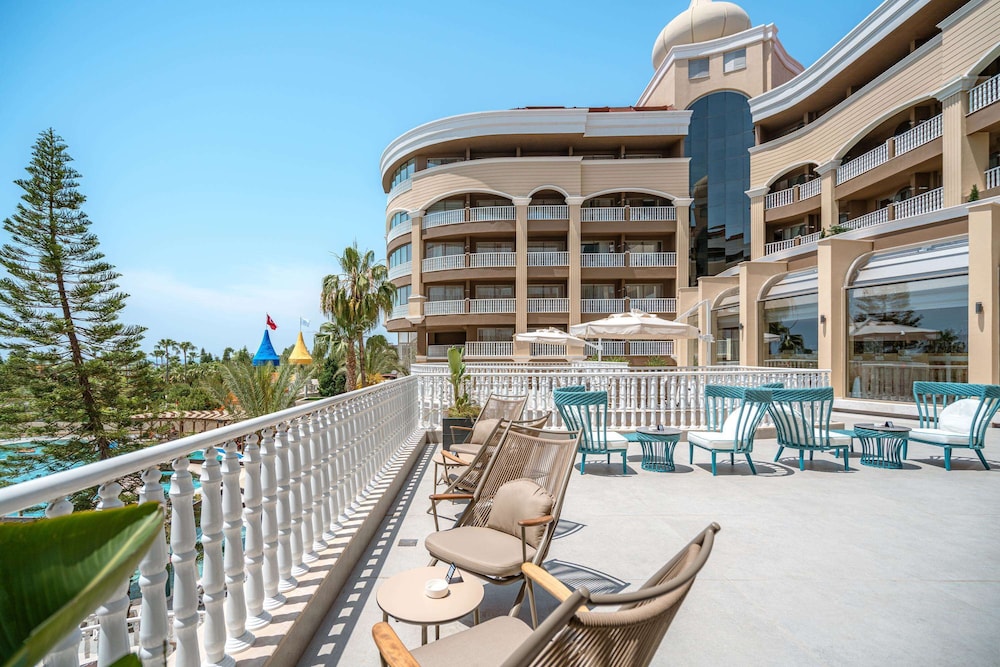 Arycanda Kirman Premium - Ultra All Inclusive — Hotel building in Okurcalar