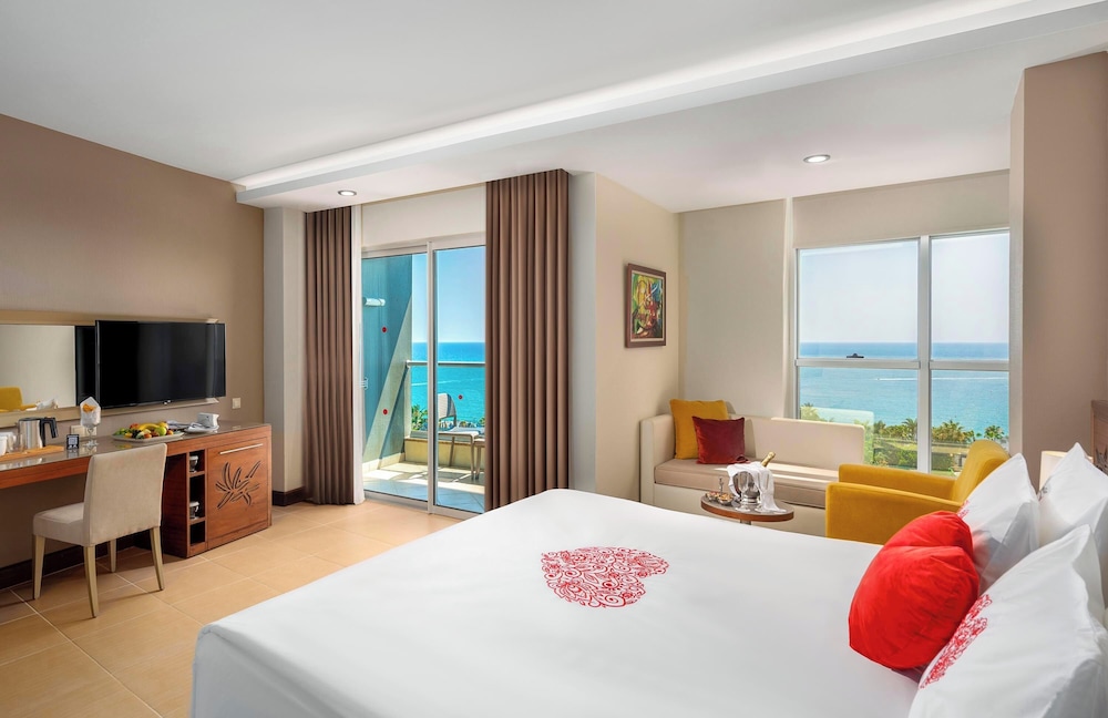 Leodikya Kirman Premium - Ultra All Inclusive — Hotel rooms in Okurcalar