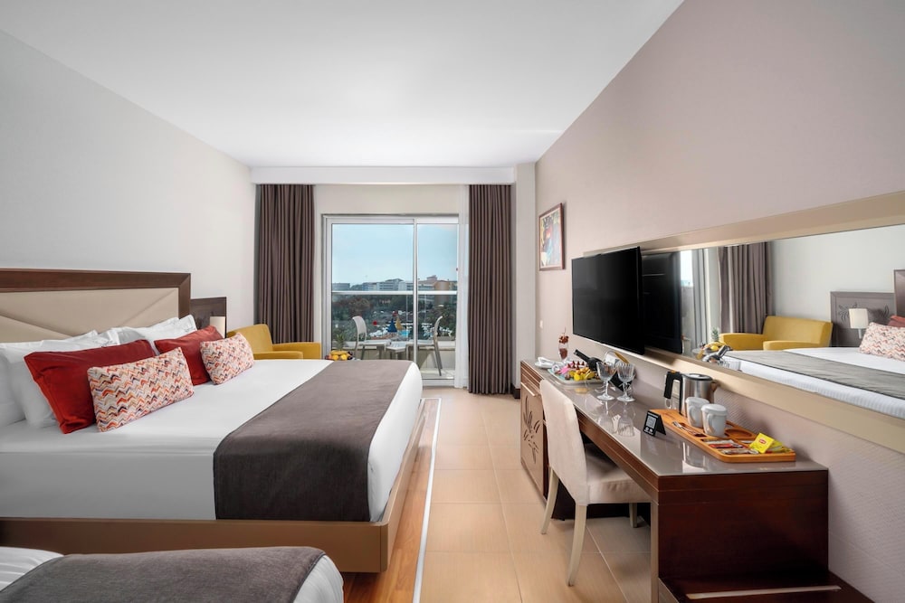 Leodikya Kirman Premium - Ultra All Inclusive — Hotel rooms in Okurcalar