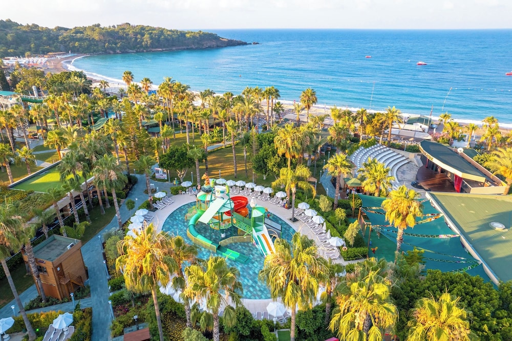 Leodikya Kirman Premium - Ultra All Inclusive — Attractions for children in Okurcalar