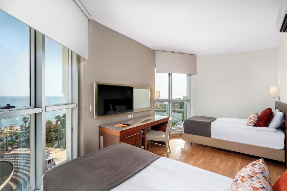 Leodikya Kirman Premium - Ultra All Inclusive — Hotel rooms in Okurcalar