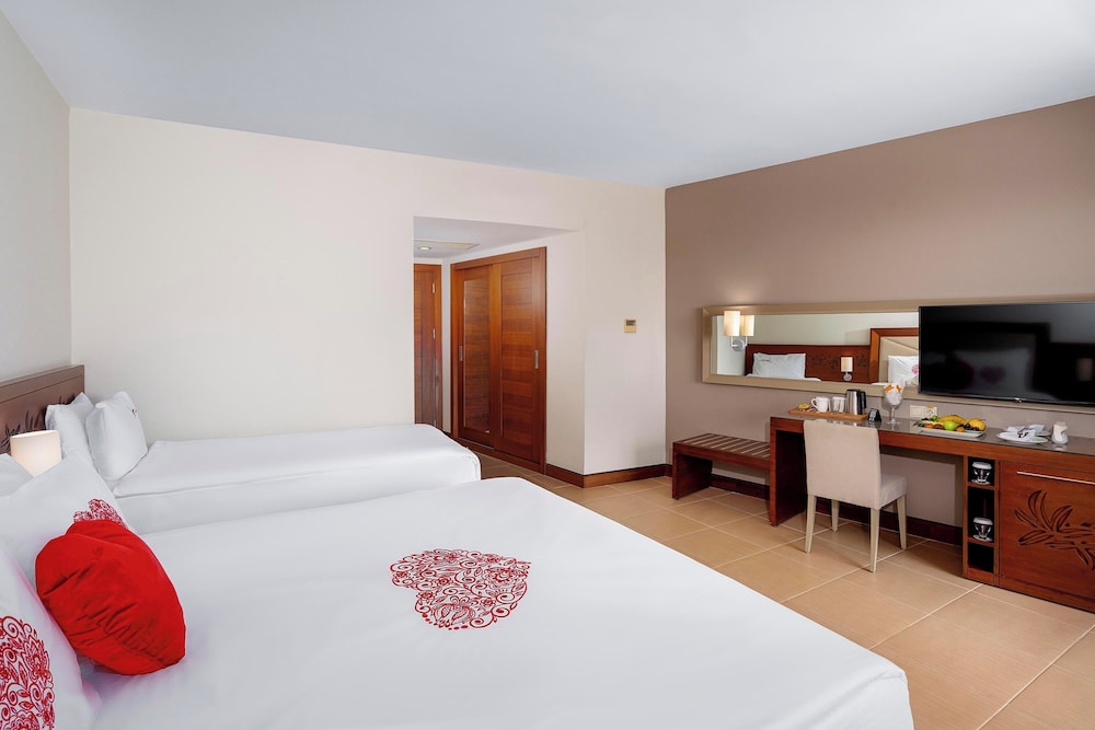 Leodikya Kirman Premium - Ultra All Inclusive — Hotel rooms in Okurcalar