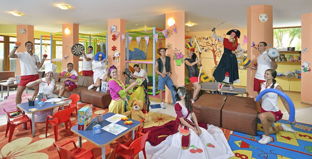 Sol Nessebar Mare — Attractions for children in Nessebar, Burgas Region