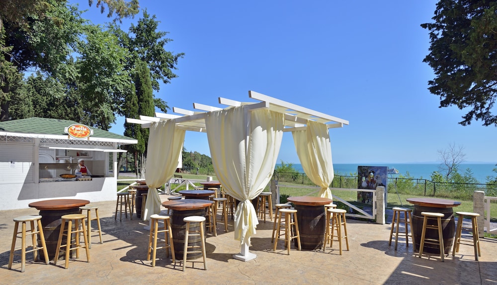 Sol Nessebar Mare — Restaurant & bars in Nessebar, Burgas Region
